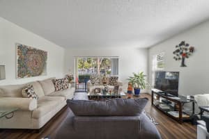 951 De Soto Rd APT 135, Boca Raton, FL 33432, Sold 04/14/22