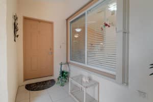 125 Sandy Ln, Royal Palm Beach, FL 33411, Sold 04/05/22