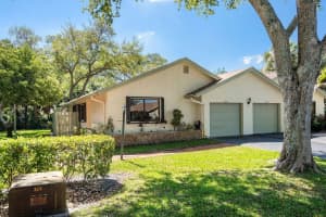 3904 Arelia Dr, Delray Beach, FL 33445, Sold 03/24/22