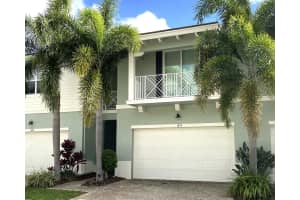 1094 Piccadilly St, Palm Beach Gardens, FL 33418, Sold 04/13/22