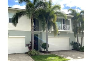 1094 Piccadilly St, Palm Beach Gardens, FL 33418, Sold 04/13/22