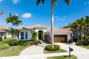 733 Cote Azur Dr, Palm Beach Gardens, FL 33410, Sold 04/22/22