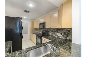 2516 S 19th St APT 202, Fort Pierce, FL 34982, Sold 04/29/22