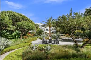 619 S Beach Rd, Hobe Sound, FL 33455, Sold 04/28/23