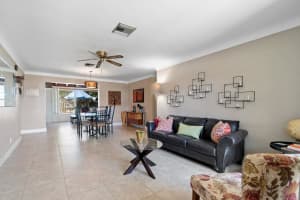 1308 Crest Dr, Lake Worth, FL 33461, Sold 03/30/22