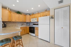 4990 E Sabal Palm Blvd APT 317, Tamarac, FL 33319, Sold 04/29/22