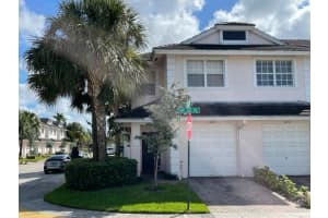 3070 NW 30th Pl, Oakland Park, FL 33311, Sold 04/12/22