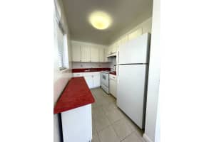 2840 Cynthia Ln APT 110, Lake Worth, FL 33461, Sold 04/11/22