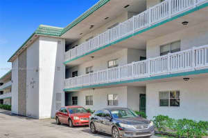 5881 NW 16th Pl APT 120, Sunrise, FL 33313, Sold 05/25/22