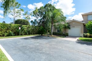 6400 Park Lake Cir, Boynton Beach, FL 33437, Sold 05/16/22