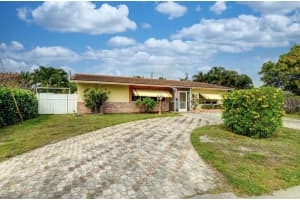 4347 NW 2nd Ct, Boca Raton, FL 33431, Sold 04/29/22