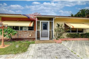 4347 NW 2nd Ct, Boca Raton, FL 33431, Sold 04/29/22