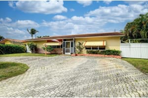 4347 NW 2nd Ct, Boca Raton, FL 33431, Sold 04/29/22