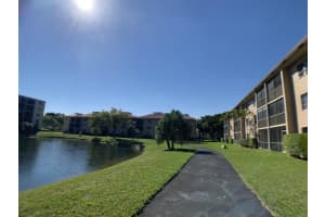 7940 NW 50th St #104, Lauderhill, FL 33351, Sold 04/20/22