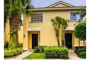 4750 NW 57th Pl, Coconut Creek, FL 33073, Sold 04/14/22