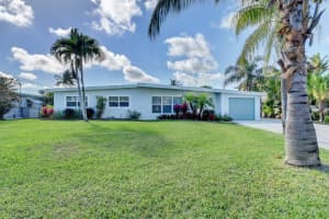 6821 Kingston Dr, Lake Worth, FL 33462, Sold 04/14/22