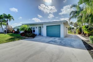 6821 Kingston Dr, Lake Worth, FL 33462, Sold 04/14/22
