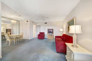 804 SE 7th St APT 401, Deerfield Beach, FL 33441, Sold 05/09/22