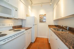 2565 S Ocean Blvd #309, Palm Beach, FL 33480, Sold 04/07/22