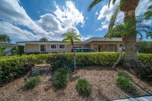 2300 NE 48th St, Lighthouse Point, FL 33064, Sold 04/29/22