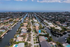 2300 NE 48th St, Lighthouse Point, FL 33064, Sold 04/29/22