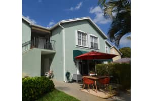 558 Waterside Dr, Hypoluxo, FL 33462, Sold 05/04/22
