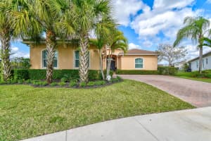 3033 Strada Court, Royal Palm Beach, FL 33411, Sold 04/05/22