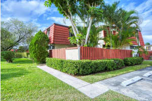 3815 Victoria Dr, West Palm Beach, FL 33406, Sold 04/05/22