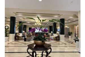 16102 Emerald Estates Dr APT 223, Weston, FL 33331, Sold 04/06/22