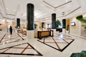 16102 Emerald Estates Dr APT 223, Weston, FL 33331, Sold 04/06/22