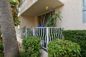 480 Executive Center Dr #1l, West Palm Beach, FL 33401, Sold 06/30/22