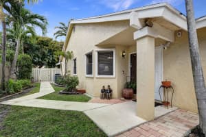 1055 NW 18th Ave, Delray Beach, FL 33445, Sold 04/22/22