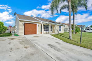 7968 Ridgewood Dr, Lake Worth, FL 33467, Sold 05/09/22