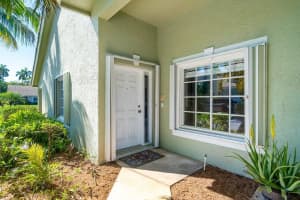 193 N Lakeshore Dr, Hypoluxo, FL 33462, Sold 04/15/22