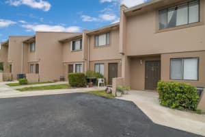 139 Sparrow Dr #1h, Royal Palm Beach, FL 33411, Sold 04/07/22