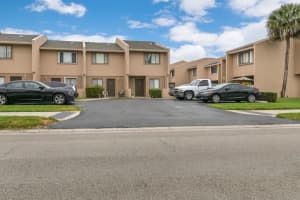 139 Sparrow Dr #1h, Royal Palm Beach, FL 33411, Sold 04/07/22