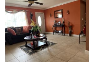 671 SW Old Briar Ave, Port St. Lucie, FL 34953, Sold 04/08/22