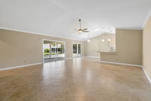 6626 SE Wigeon Ct, Stuart, FL 34997, Sold 04/01/22