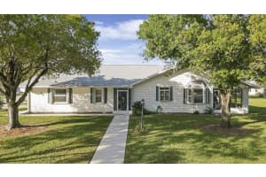 7071 SE Lillian Ct, Stuart, FL 34997, Sold 05/23/22