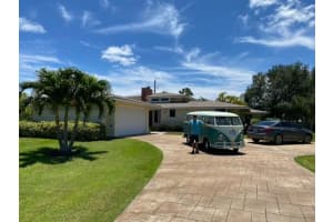 3110 SE Glasgow Dr, Stuart, FL 34997, Sold 06/30/22