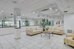 900 NE 195th St APT 309, Miami, FL 33179, Sold 04/15/22