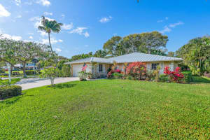 6 Lantana Ln, Stuart, FL 34996, Sold 04/14/22