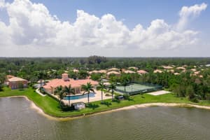 5544 Spanish River Rd, Fort Pierce, FL 34951, Sold 03/31/22