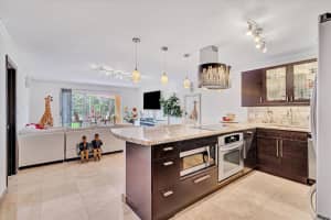 2871 N Ocean Blvd APT V157, Boca Raton, FL 33431, Sold 06/21/22