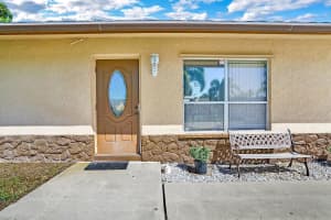 6821 Athena Dr, Lake Worth, FL 33463, Sold 04/14/22