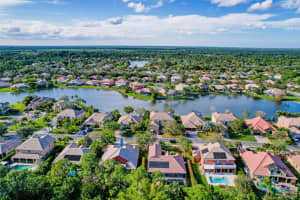 2190 SW Panther Trce, Stuart, FL 34997, Sold 04/26/22