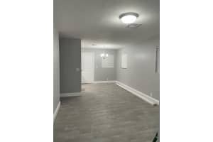 1410 7th St, West Palm Beach, FL 33401, Sold 03/30/22