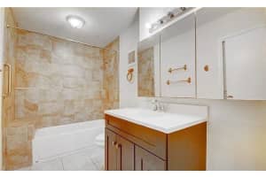 5881 NW 57th Ave APT 5, Tamarac, FL 33319, Sold 04/22/22