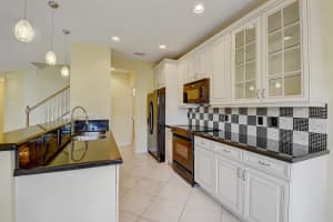 172 Astor Cir, Delray Beach, FL 33484, Sold 04/08/22
