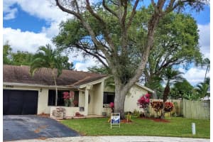 4926 SW 11th Pl, Margate, FL 33068, Sold 04/28/22